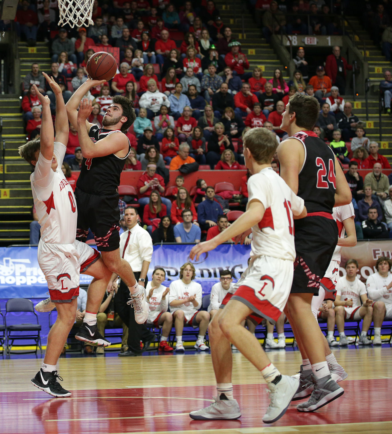 Boys Basketball: Glens Falls wins state title